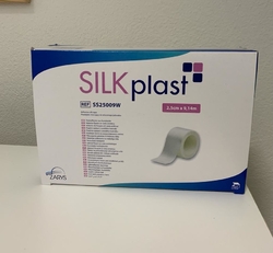 SILKplast hedvábná páska, bílá, 2,5cmx9,14m, hypoalergenní, nesterilní